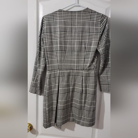 Zara TRF double breasted button down dress - Picture 4 of 5